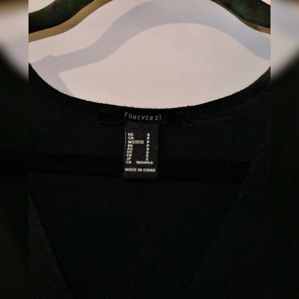 FOREVER 21 Long Sleeve Black Dress - Picture 3 of 12